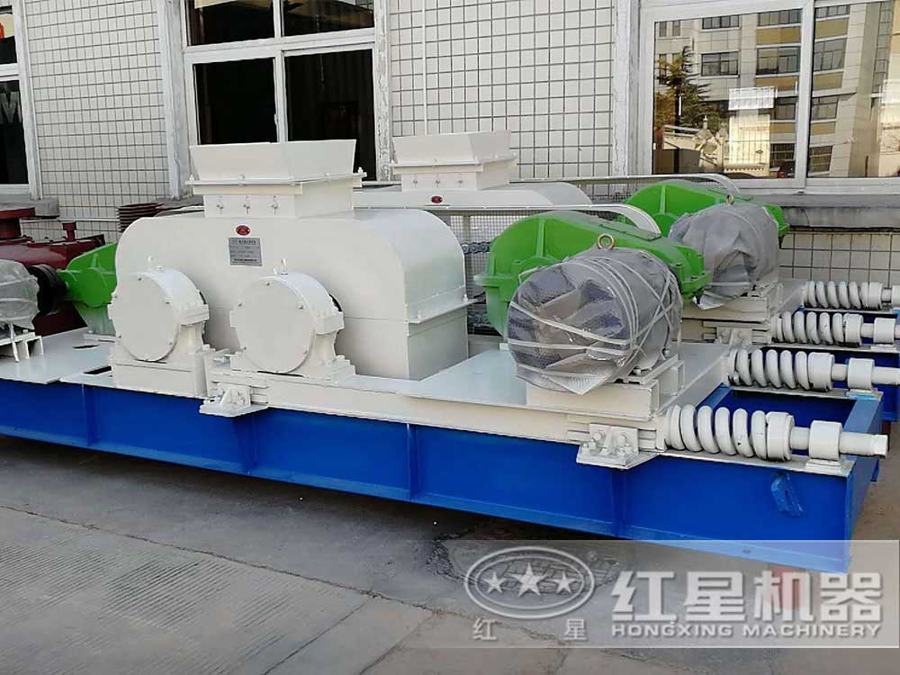 四輥破碎機效能高作業(yè)、噪音小