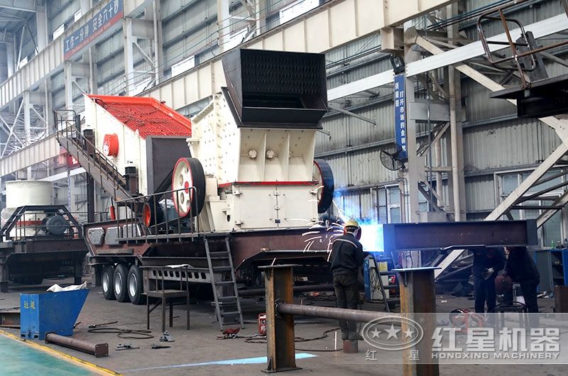 時(shí)產(chǎn)150噸建筑垃圾移動(dòng)破碎機(jī)，可定制