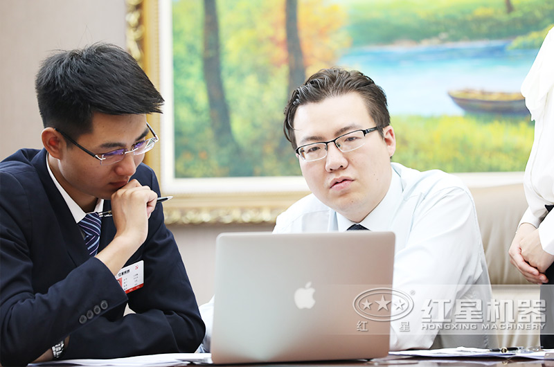 量身為用戶設(shè)計(jì)風(fēng)化石制砂、洗沙設(shè)備方案