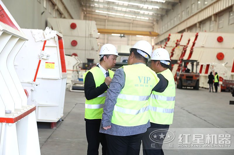 1214反擊破客戶到場參觀，了解性能
